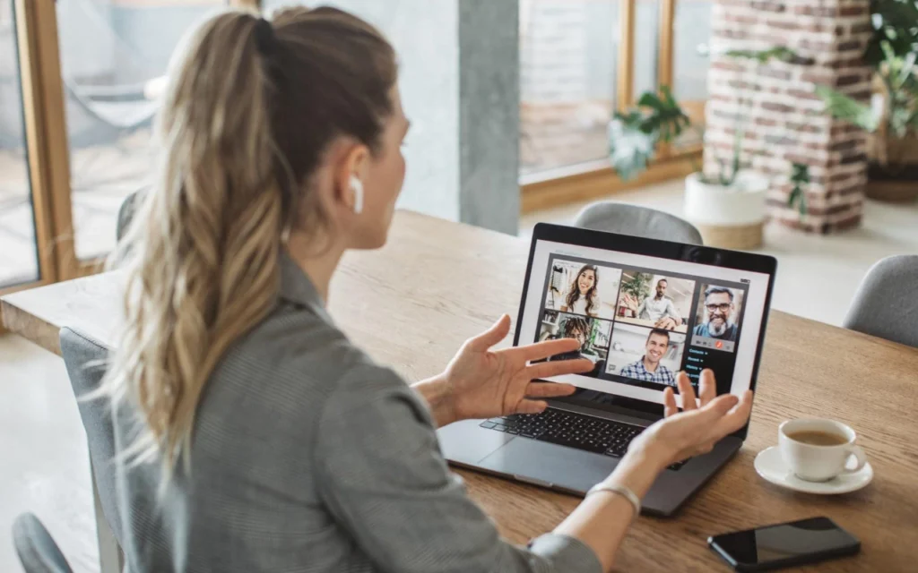 Home 6 Best free video conferencing software for small teams